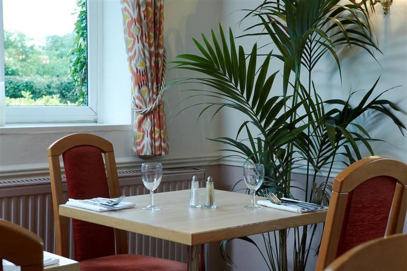 Consort Hotel Rotherham Esterno foto