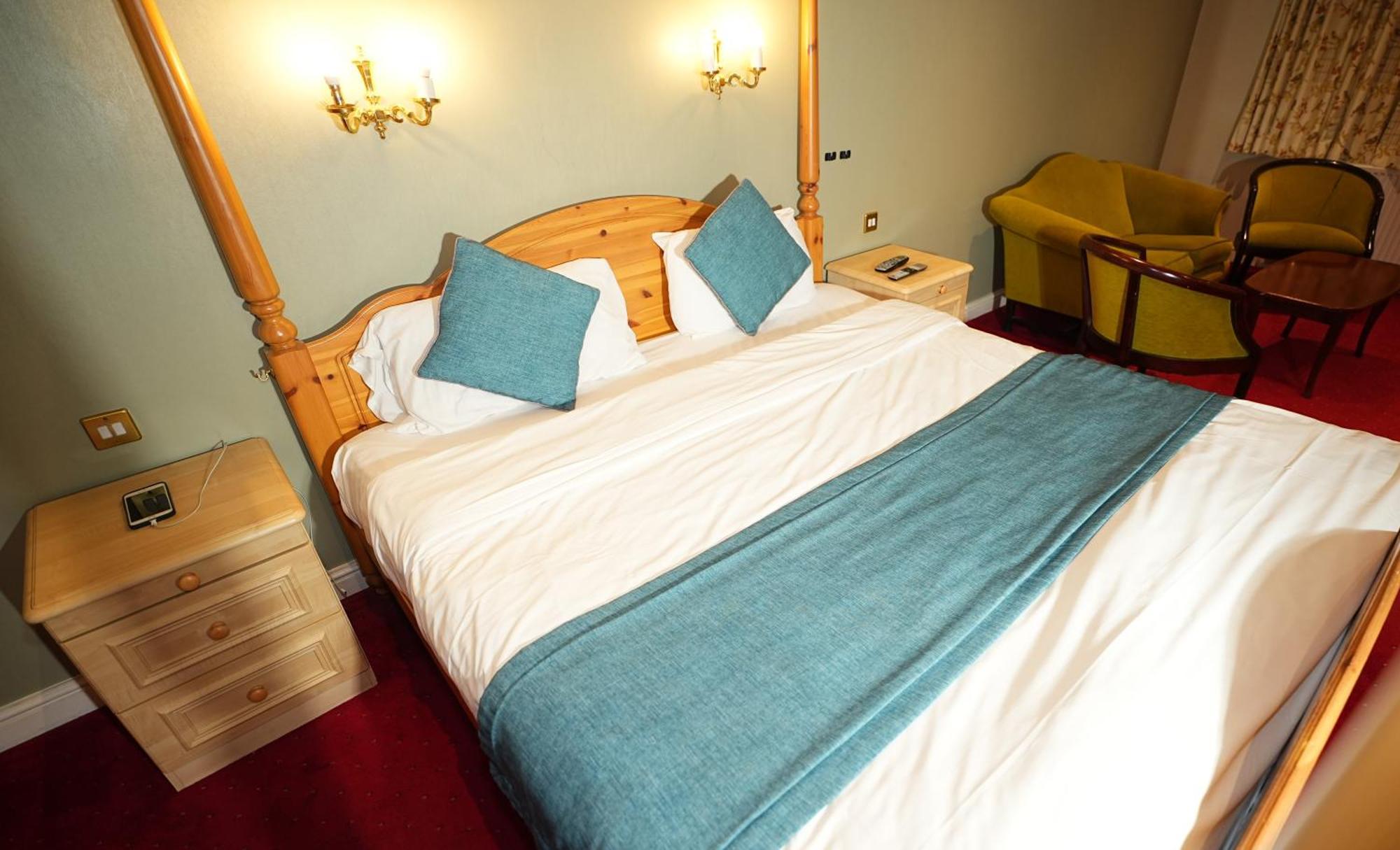 Consort Hotel Rotherham Esterno foto